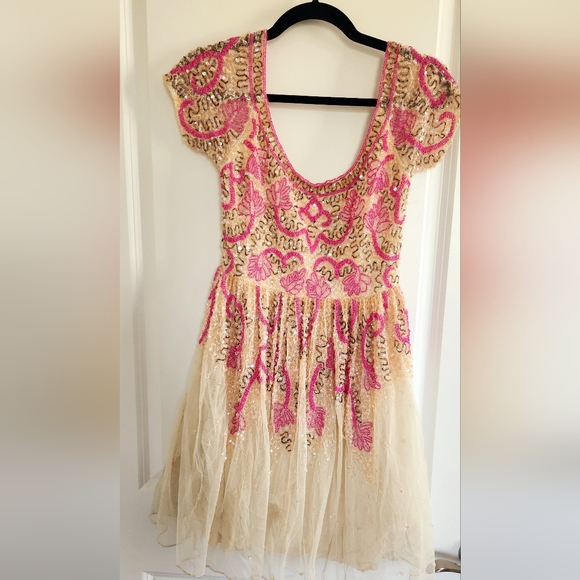 New ASOS Pink and Cream Embellished‎ Dress - Picture 2 of 5